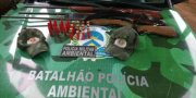 Armas apreendidas pela PM em acampamento de caÃ§adores no municÃ­pio de Cachoeirinha